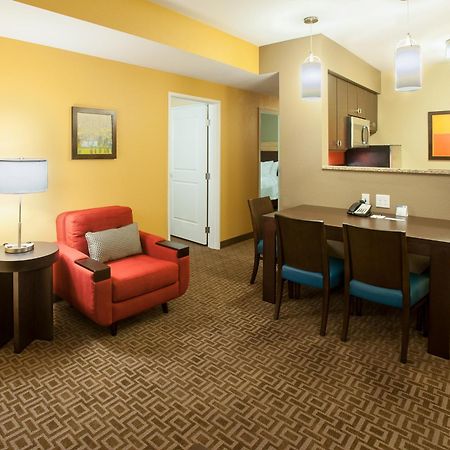 Towneplace Suites By Marriott Minneapolis Near Mall Of America ブルーミントン エクステリア 写真
