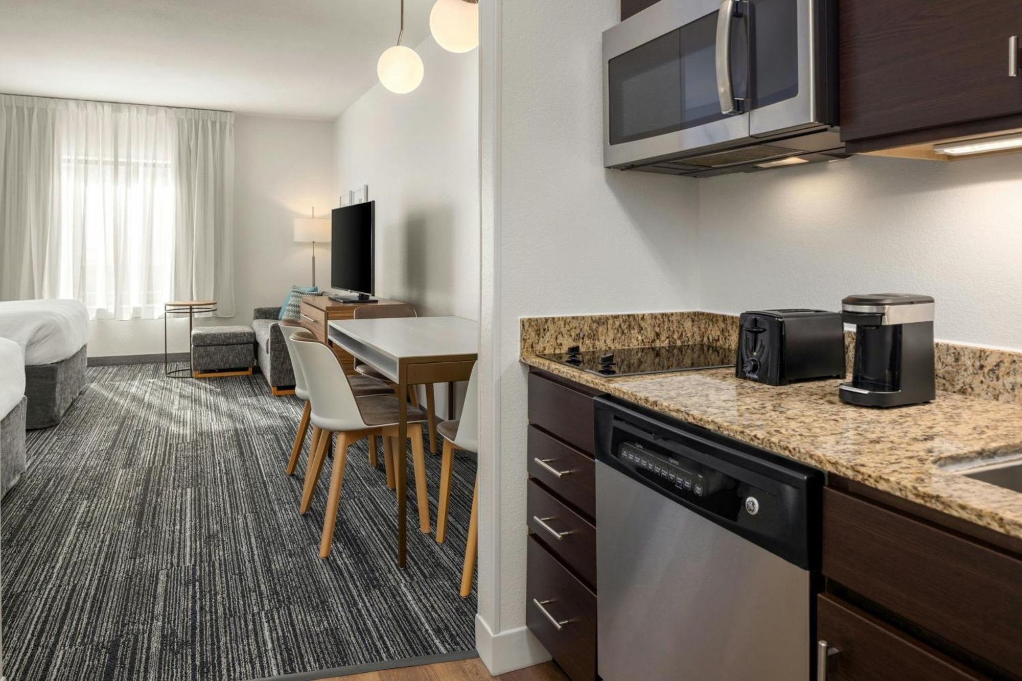 Towneplace Suites By Marriott Minneapolis Near Mall Of America ブルーミントン エクステリア 写真