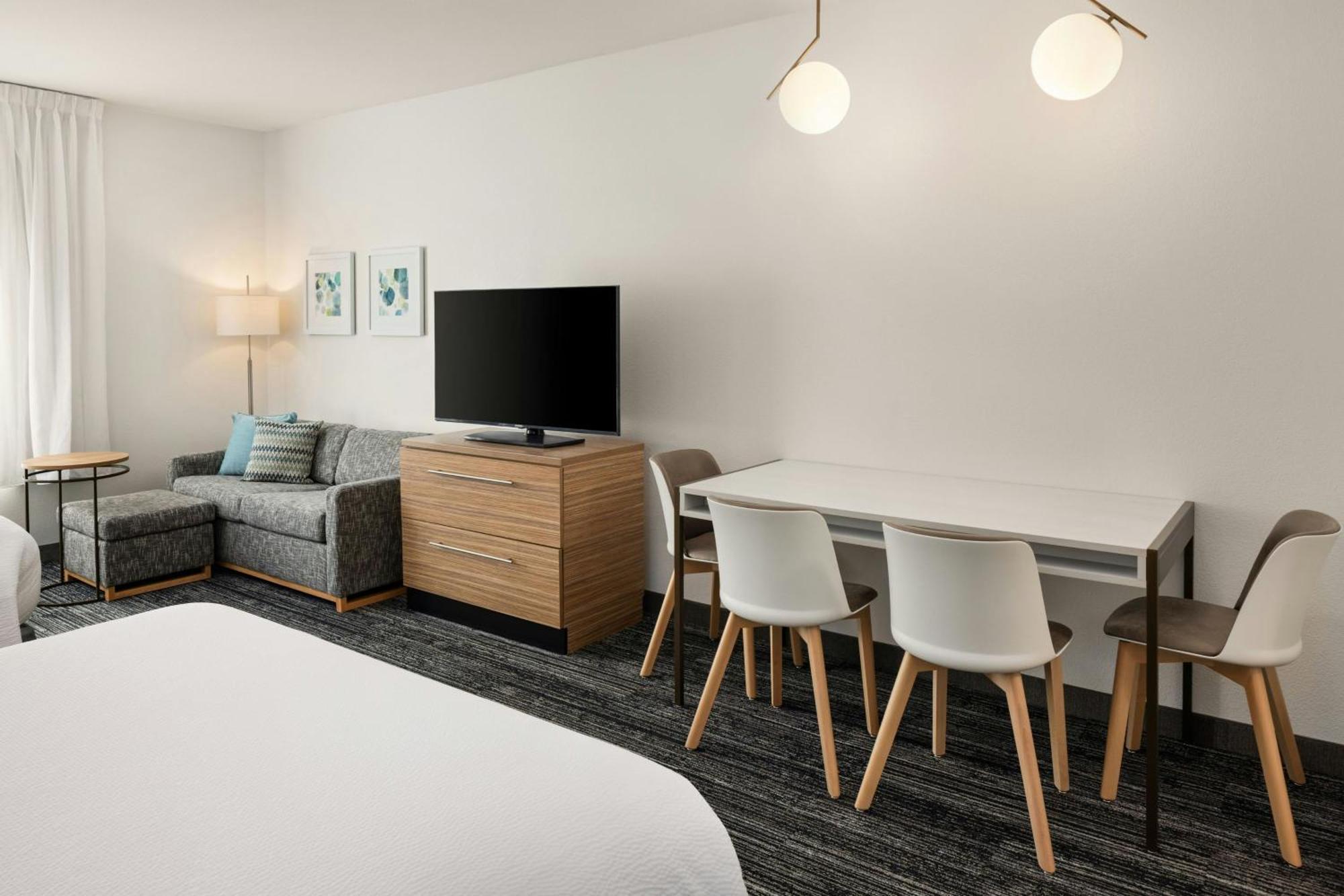 Towneplace Suites By Marriott Minneapolis Near Mall Of America ブルーミントン エクステリア 写真