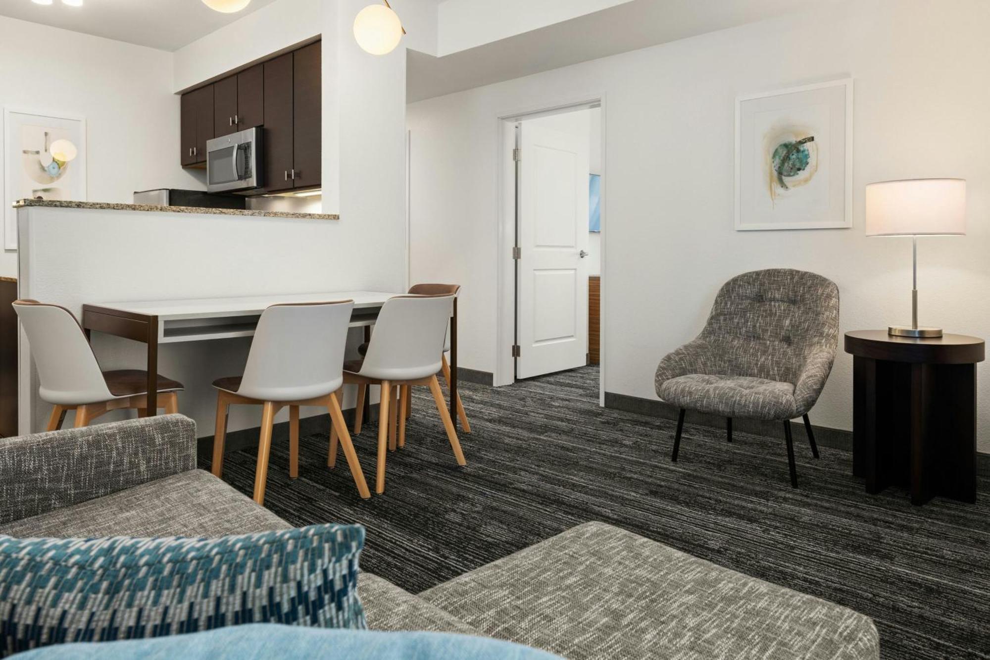 Towneplace Suites By Marriott Minneapolis Near Mall Of America ブルーミントン エクステリア 写真