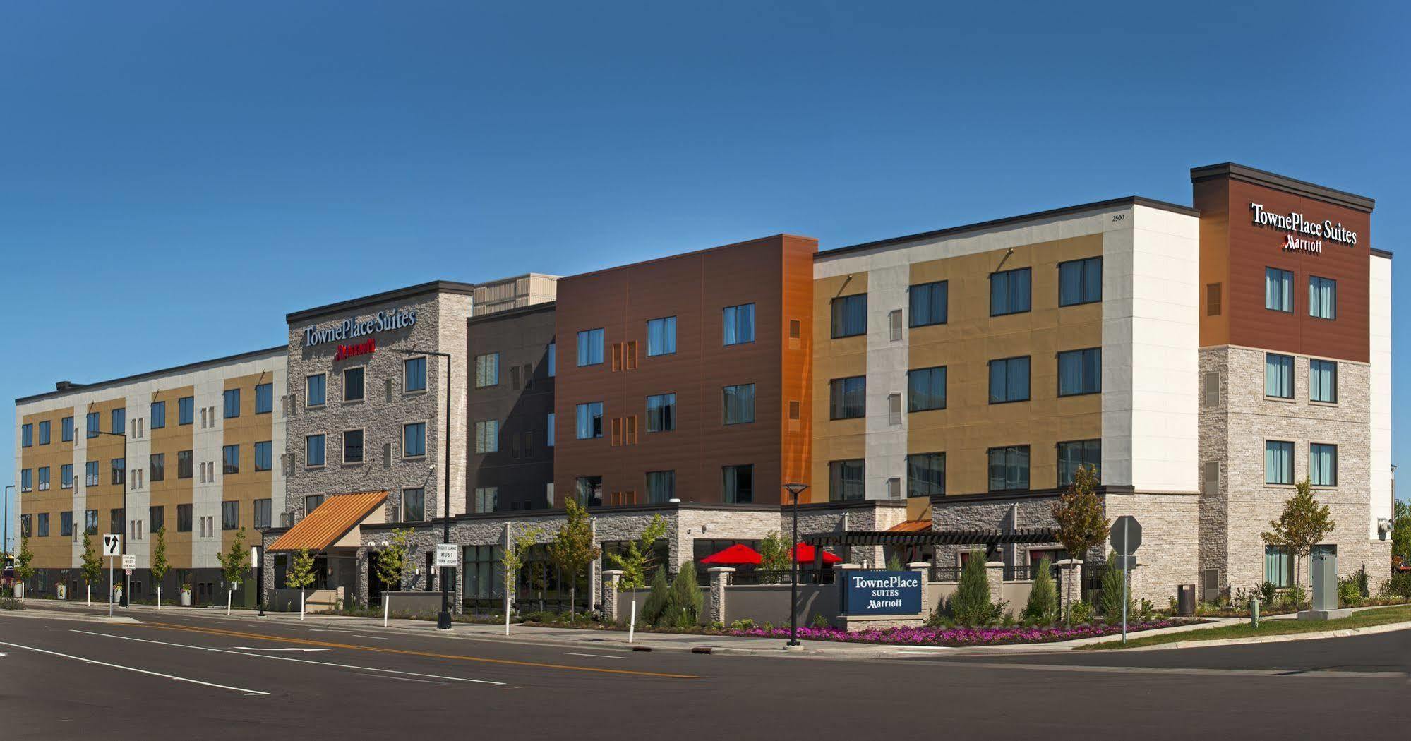 Towneplace Suites By Marriott Minneapolis Near Mall Of America ブルーミントン エクステリア 写真